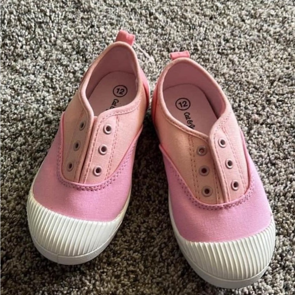 Cat & Jack Shoes size 12